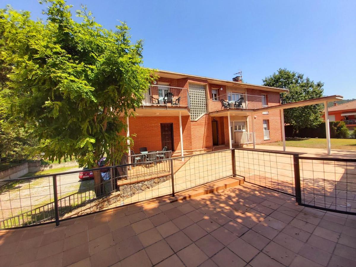 Apartamentos La Francesa Santa Pau Zewnętrze zdjęcie
