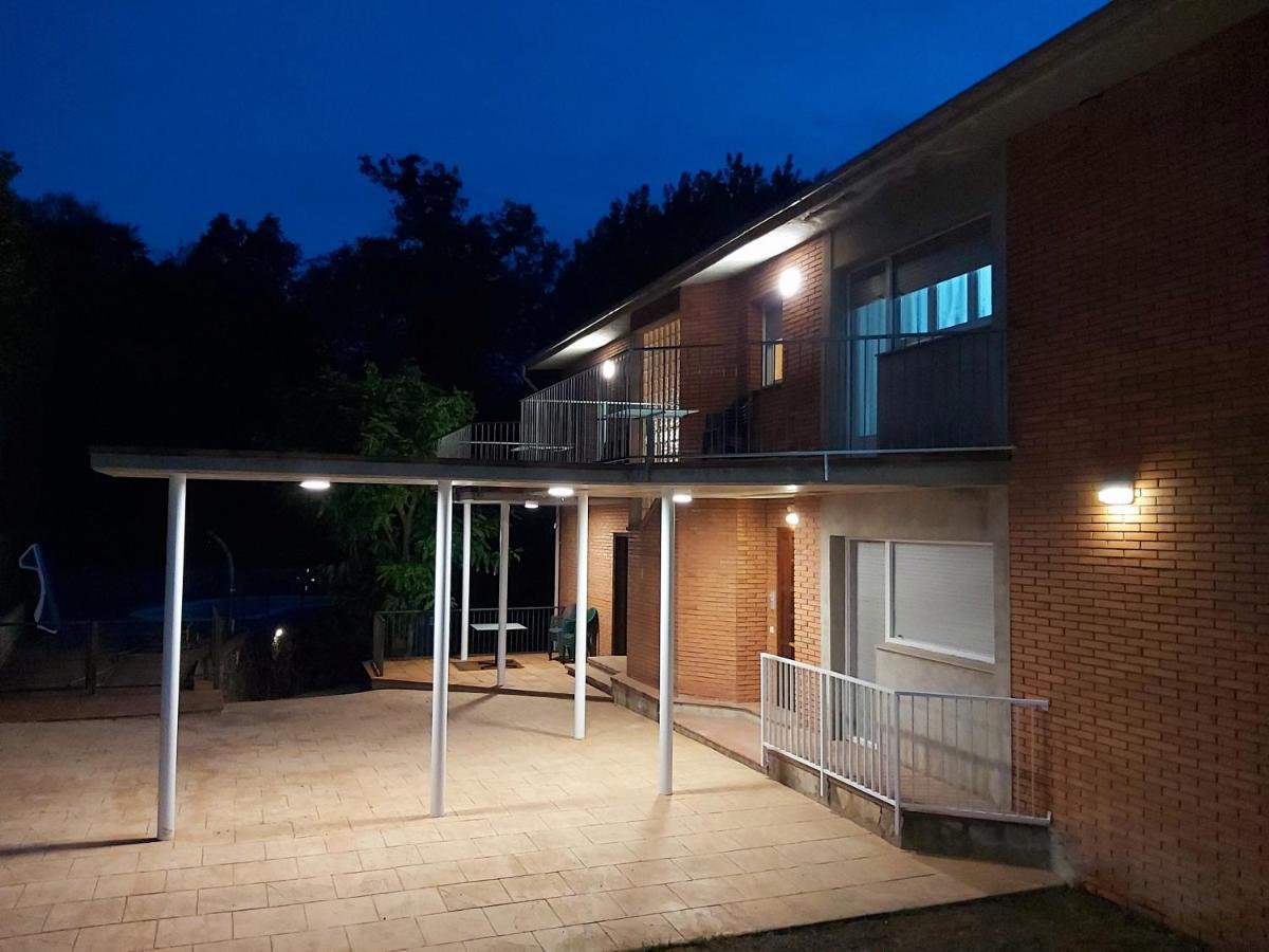 Apartamentos La Francesa Santa Pau Zewnętrze zdjęcie