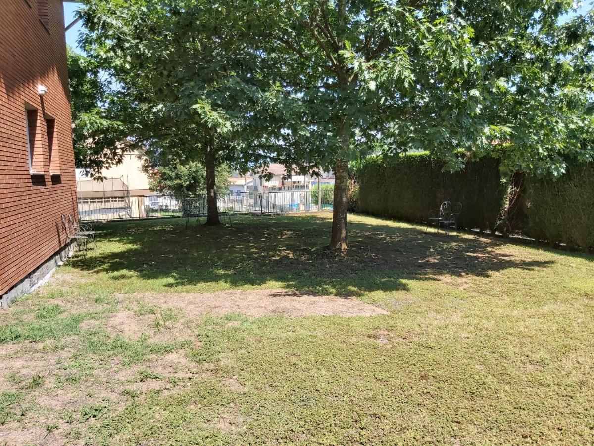 Apartamentos La Francesa Santa Pau Zewnętrze zdjęcie