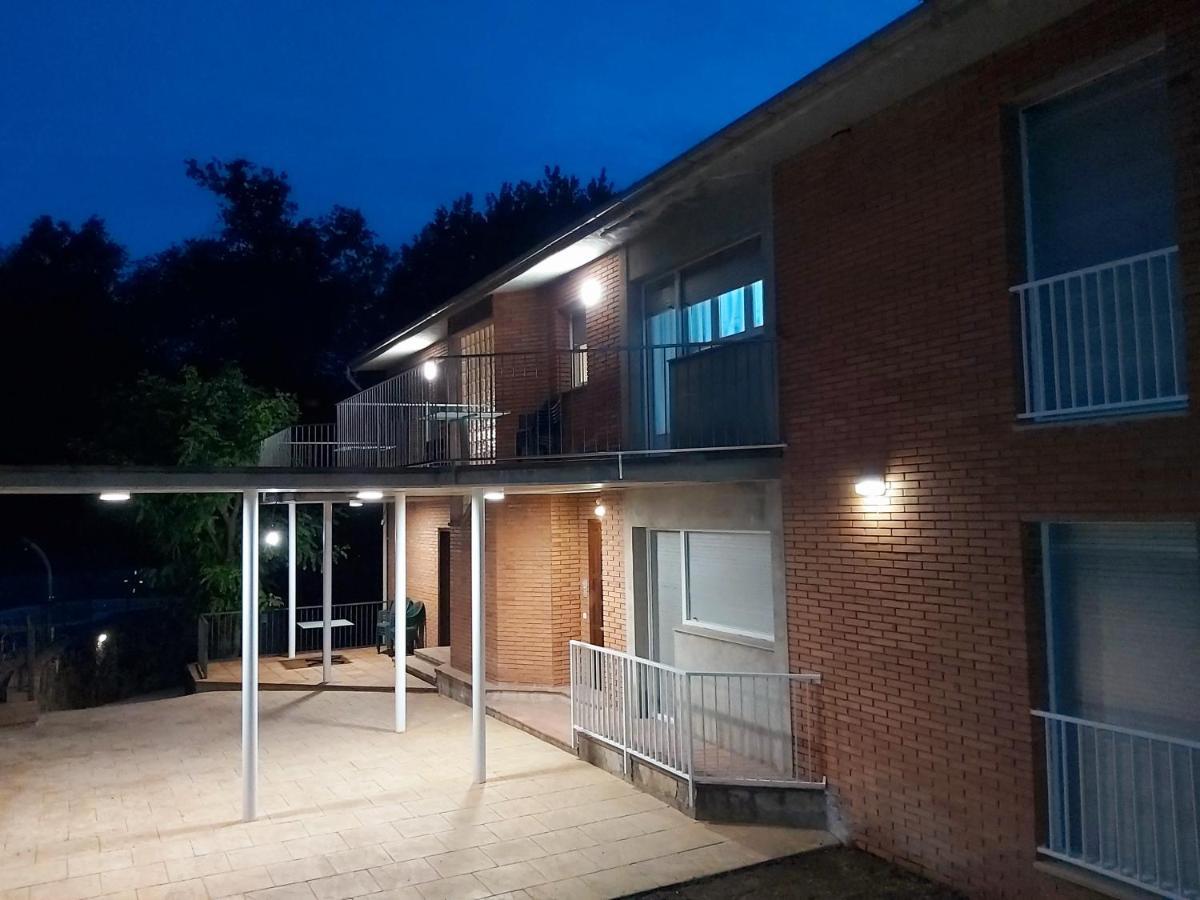 Apartamentos La Francesa Santa Pau Zewnętrze zdjęcie